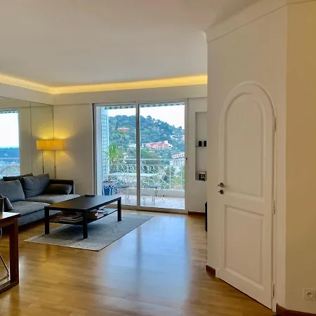 Le Voilier * Villefranche-sur-Mer